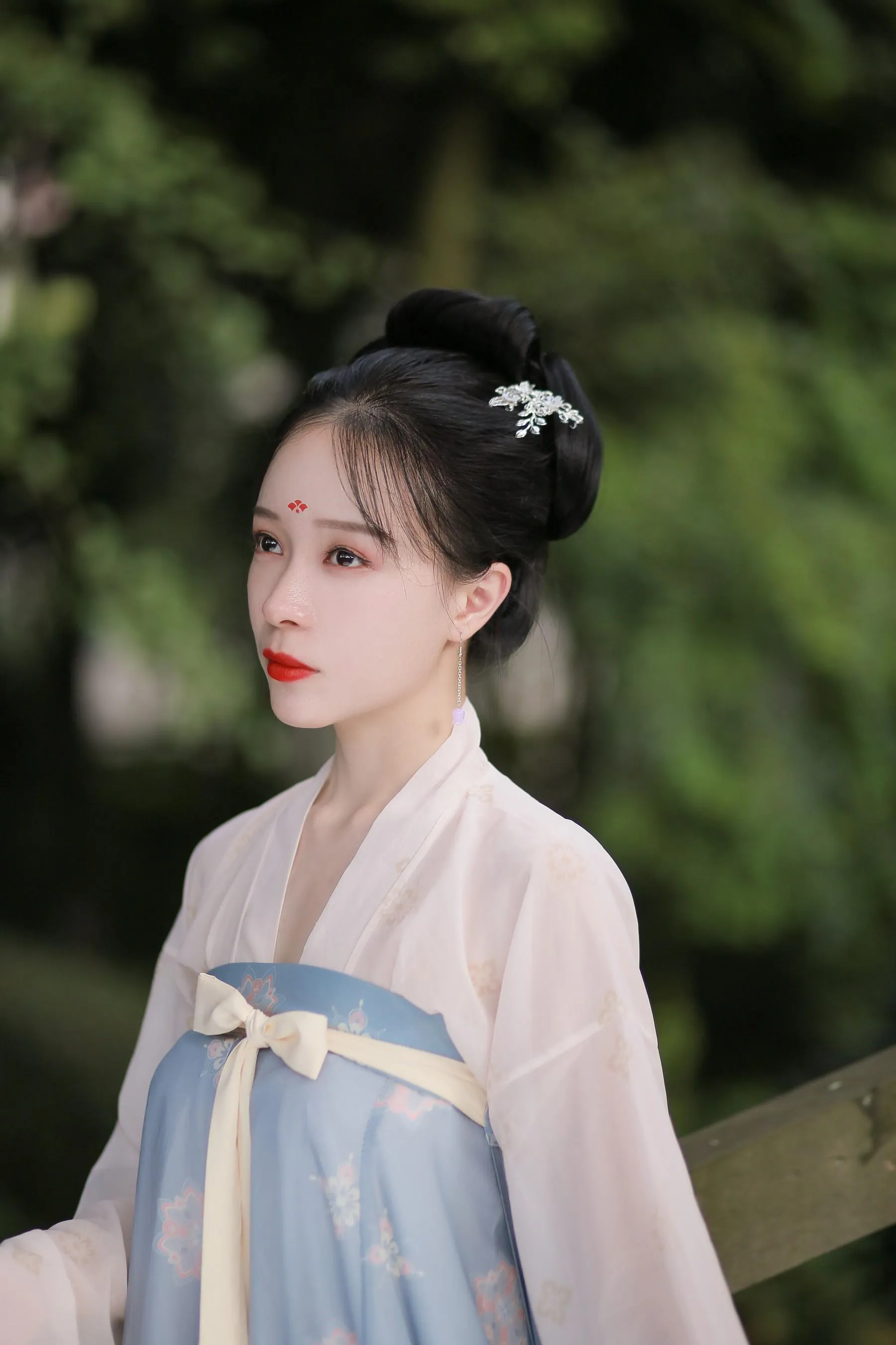 [YITUYU艺图语]2022.01.18 蝶恋花 花泽阮阮 [22P]插图1